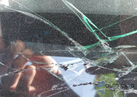 2014 Toyota Prius C One z USA, uszkodzony, nr VIN JTDKDTB35E1565934